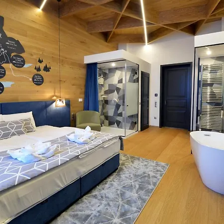 1552 Boutique 4* Έγκερ