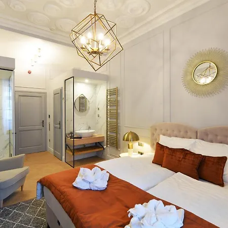 1552 Boutique Ξενοδοχείο
