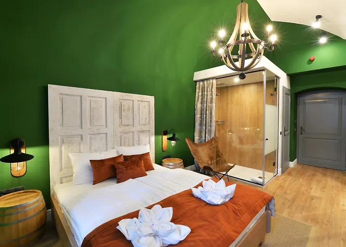 1552 Boutique Hotel