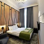 Hotel 1552 Boutique 4*