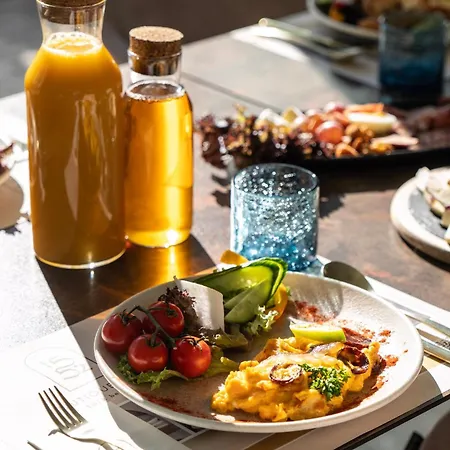 1552 Boutique Hotel Eger